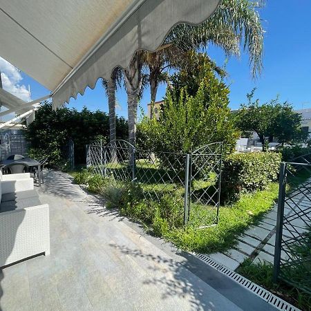 Villa Marisa Resort Castellammare di Stabia Zewnętrze zdjęcie